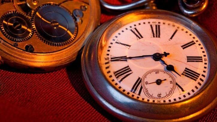 Antiques & vintage watches buyers West Palm Beach South Florida. Updated 2025